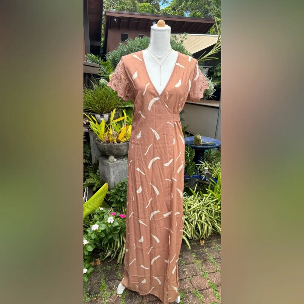 YIREH Isabella Wrap Maxi in Clay, size Small, NWT - Picture 2 of 13